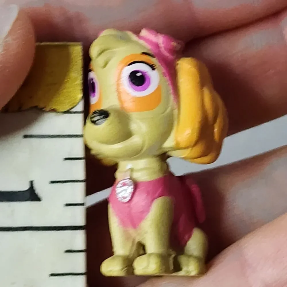 Paw Patrol Mini PVC Figure Skye (A)